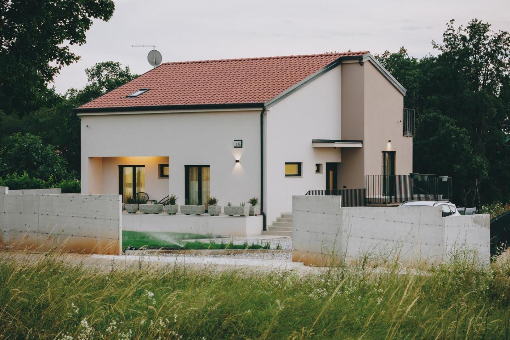 Casa Vitale Tinjan Exteriör bild